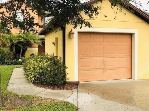 1280 Luminary Circle, Melbourne, FL 32901