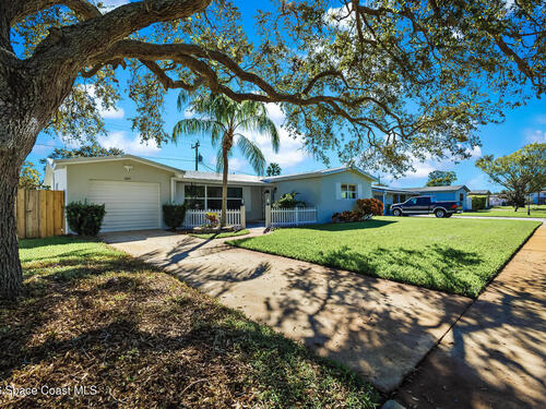 557 Ixora Drive, Melbourne, FL 32935