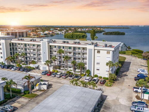 3165 N Atlantic Avenue, Cocoa Beach, FL 32931
