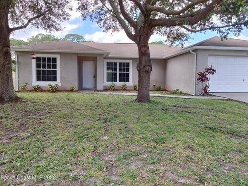 162 Aviation Avenue NE, Palm Bay, FL 32907