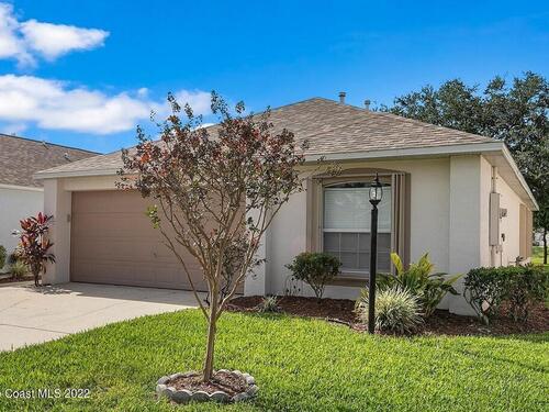 2066 Redwood Circle NE, Palm Bay, FL 32905