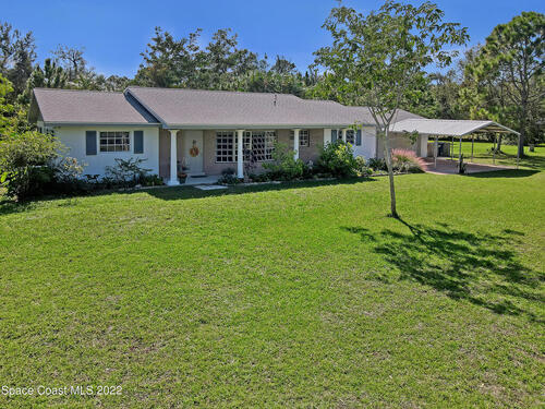 1865 Alexander Lane, Malabar, FL 32950