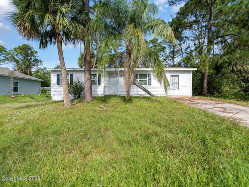 437 Truvall Street SW, Palm Bay, FL 32908