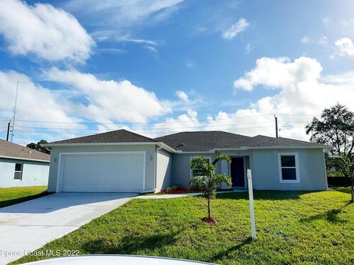 279 Wilton Avenue SW, Palm Bay, FL 32908