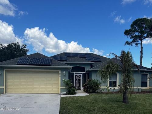 1099 Flagami Road SE, Palm Bay, FL 32909