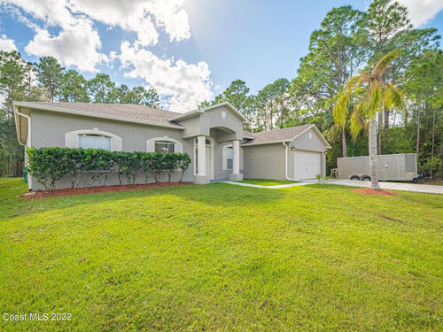 1744 Hydrangea Road NW, Palm Bay, FL 32907