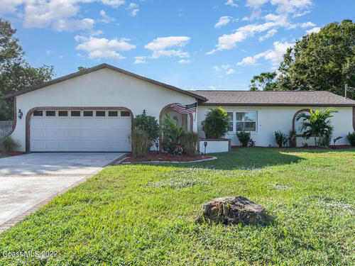 1240 Palmdale Circle NE, Palm Bay, FL 32905