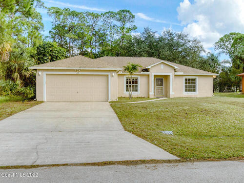 129 Crown Ave. Avenue NE, Palm Bay, FL 32907