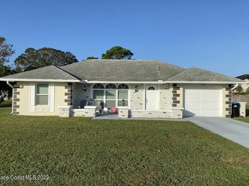 723 Apollo Circle NE, Palm Bay, FL 32905