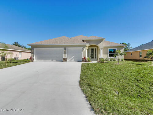 1799 Dragon Road SE, Palm Bay, FL 32909