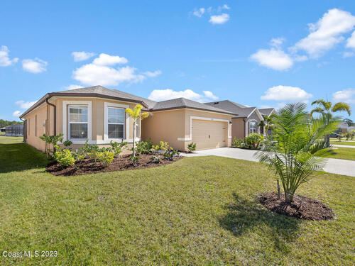 262 Guinevere Drive SW, Palm Bay, FL 32908