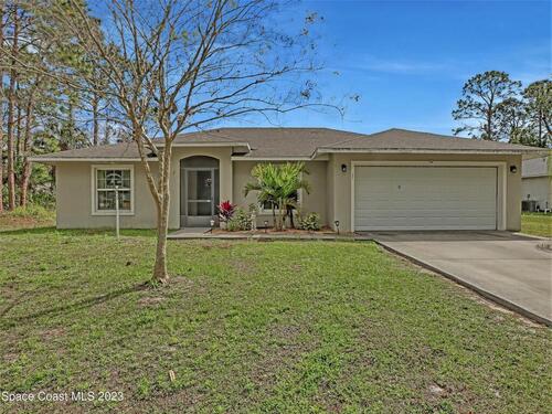 235 Gordon Road NW, Palm Bay, FL 32907