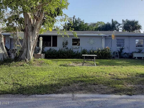 477 Falmouth Avenue, Merritt Island, FL 32952