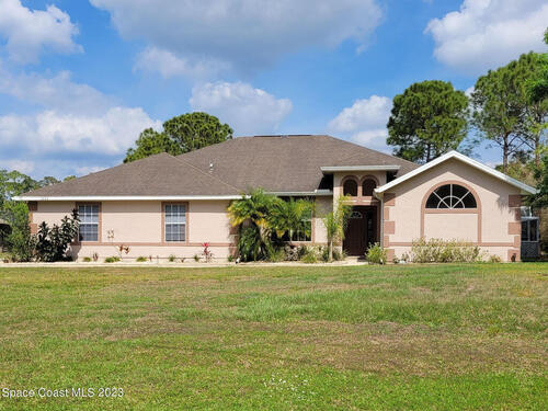 2820 Night Heron Drive, Mims, FL 32754