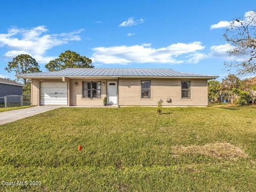 1119 Sloan Street NW, Palm Bay, FL 32907