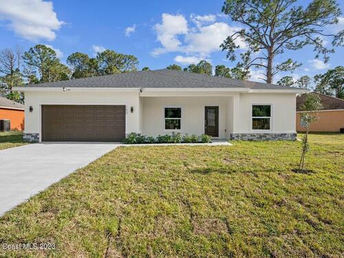 150 Gallopo Road SW, Palm Bay, FL 32908