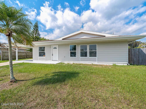 716 Cadez Street NE, Palm Bay, FL 32905