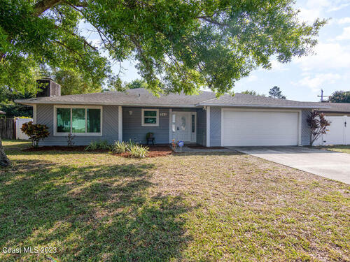 563 Karney Avenue NE, Palm Bay, FL 32907