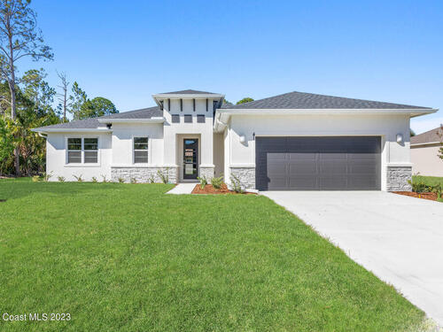 861 Erfurt Street NW, Palm Bay, FL 32907