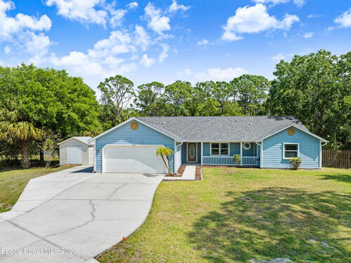 111 Salmon Drive NE, Palm Bay, FL 32907