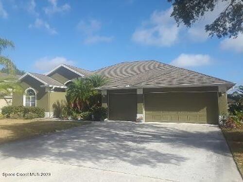 220 Wading Bird Circle SW, Palm Bay, FL 32908