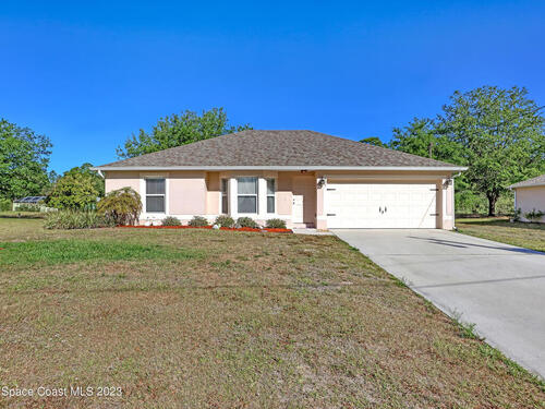 305 Paigo Street SE, Palm Bay, FL 32909