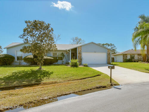 364 Trier Road NW, Palm Bay, FL 32907