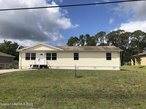 1882 Jupiter Boulevard SW, Palm Bay, FL 32908