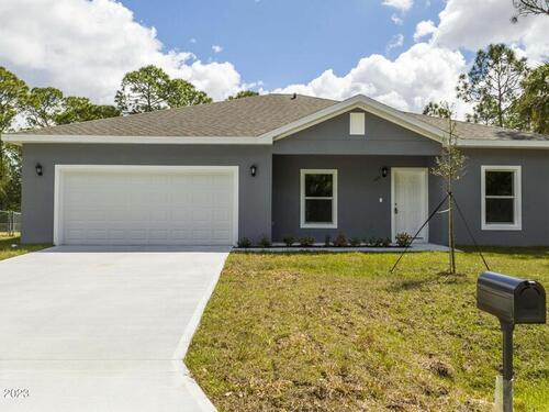 467 Wiltshire Avenue SW, Palm Bay, FL 32908