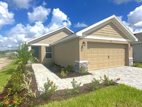 1053 SE Canfield Circle SE, Palm Bay, FL 32909