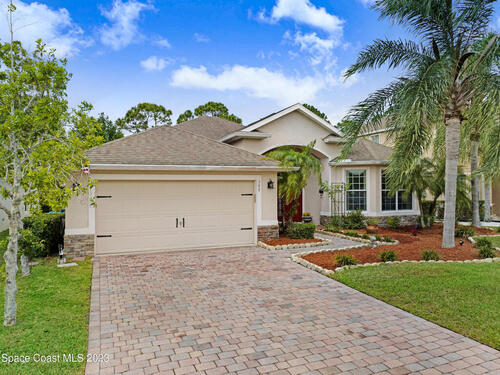 305 Broyles Drive SE, Palm Bay, FL 32909