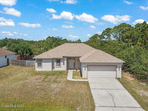 1081 Welco Street SE, Palm Bay, FL 32909