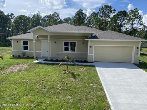 2608 Feise Avenue SE, Palm Bay, FL 32909