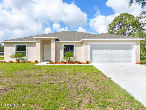 1898 Pirate Avenue SE, Palm Bay, FL 32909