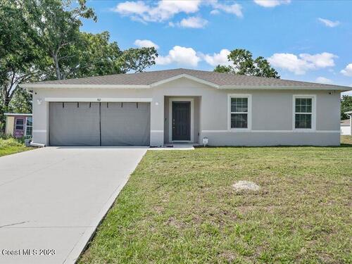 982 Zamora Street SE, Palm Bay, FL 32909