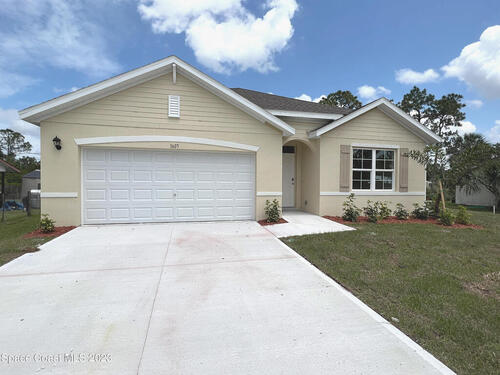 1607 Jupiter Boulevard NW, Palm Bay, FL 32907