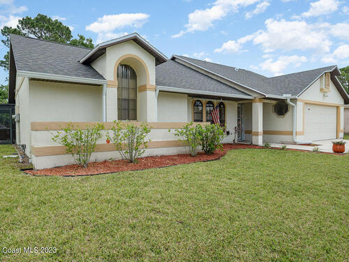 865 Tyrol Avenue NW, Palm Bay, FL 32907