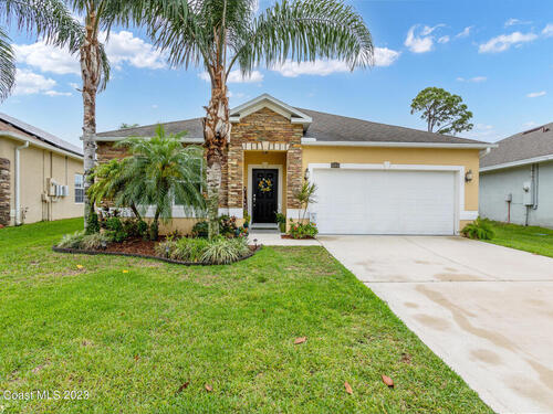 844 Breakaway Trail, Titusville, FL 32780