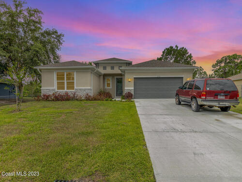 2774 Somerset Avenue SE, Palm Bay, FL 32909