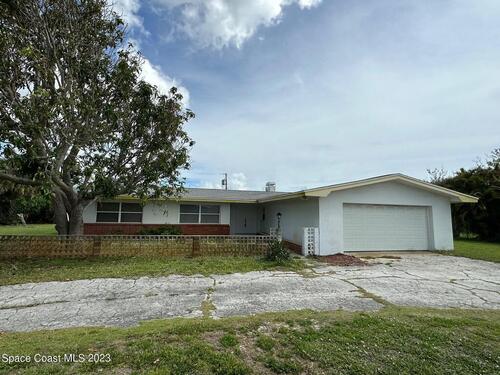 214 Miami Avenue, Indialantic, FL 32903