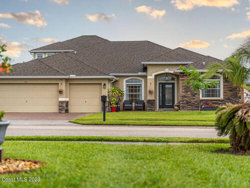 261 Grouper Circle SE, Palm Bay, FL 32909