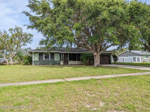 1010 N Singleton Avenue, Titusville, FL 32796