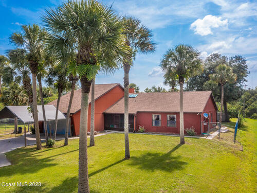 2451 Sweetwater Court, Mims, FL 32754