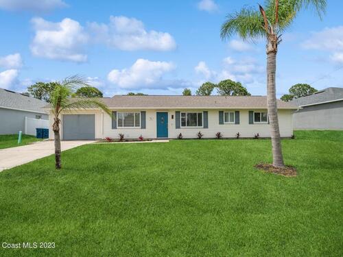 991 Vantage Street SE, Palm Bay, FL 32909