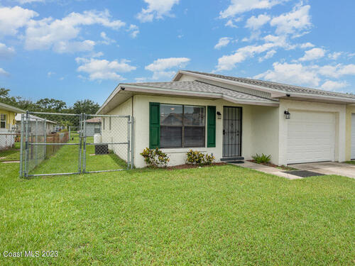 20 E Towne Place, Titusville, FL 32796