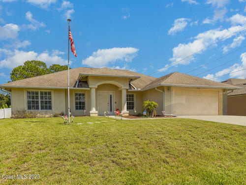 2570 San Filippo Drive SE, Palm Bay, FL 32909