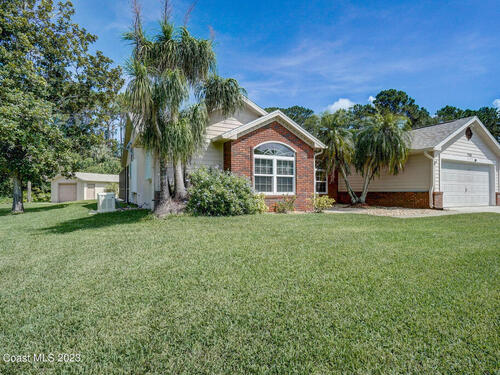 736 Gibbons Road SW, Palm Bay, FL 32908