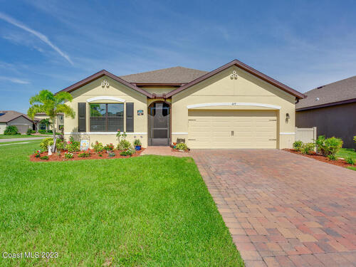 677 Old Country E, Palm Bay, FL 32909