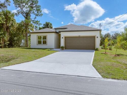 160 Ferguson Street SE, Palm Bay, FL 32909