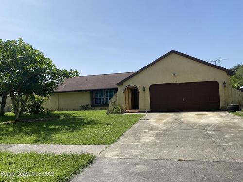 927 Mariposa Drive NE, Palm Bay, FL 32905